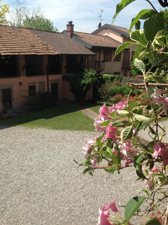 Agriturismo Cascina Magana Burago di Molgora ภายนอก รูปภาพ