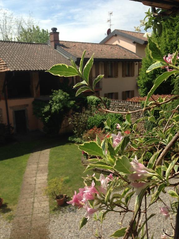 Agriturismo Cascina Magana Burago di Molgora ภายนอก รูปภาพ