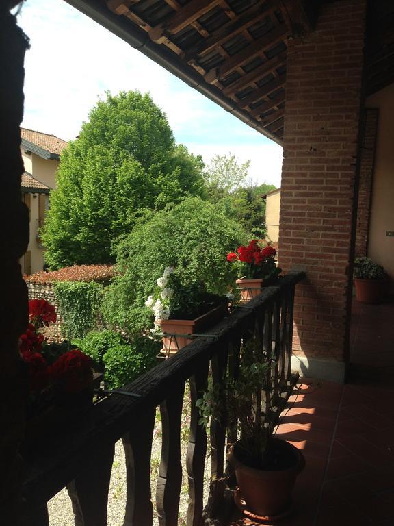 Agriturismo Cascina Magana Burago di Molgora ภายนอก รูปภาพ