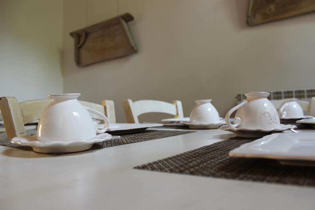 Agriturismo Cascina Magana Burago di Molgora ภายนอก รูปภาพ