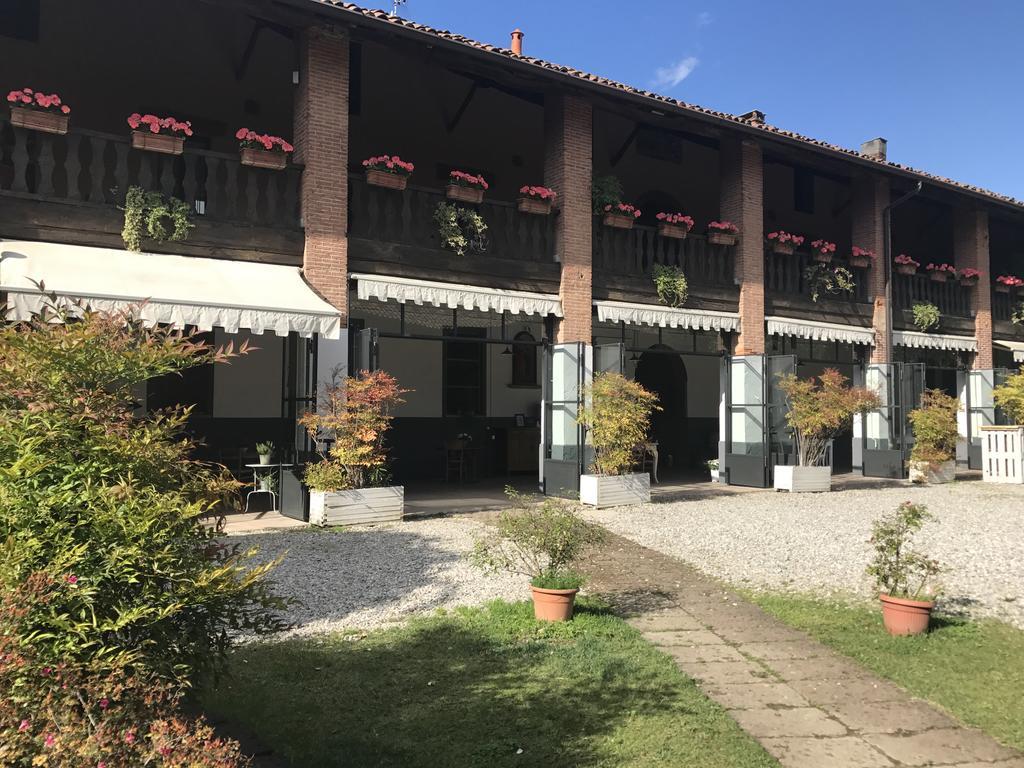 Agriturismo Cascina Magana Burago di Molgora ภายนอก รูปภาพ